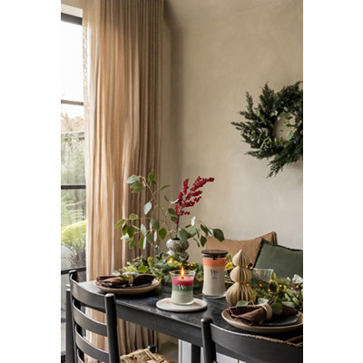 Holiday Garland Candle